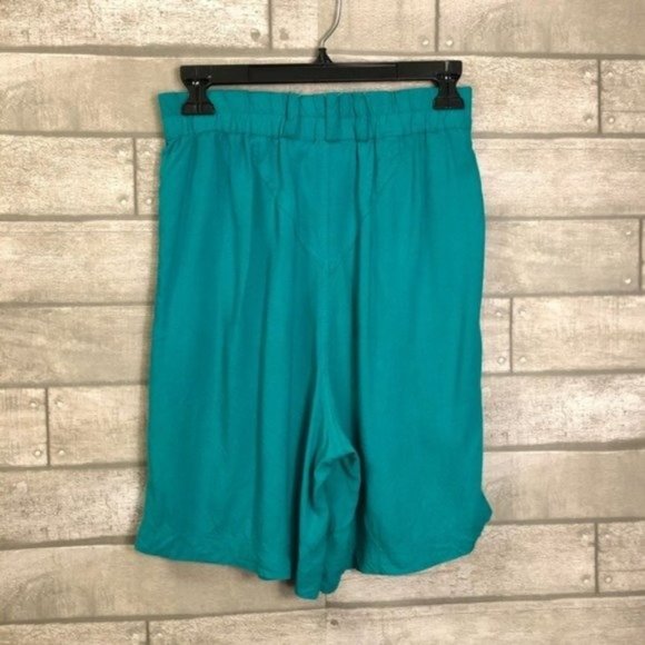 Vintage High Waist Shorts - Picture 4 of 5